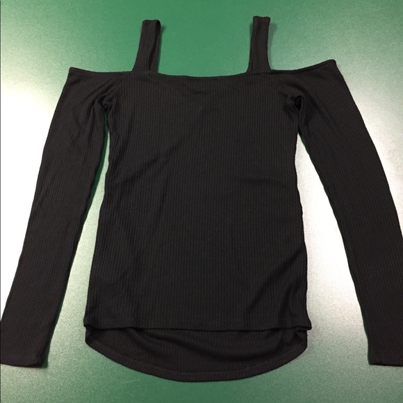 Top - Picture 2 of 2